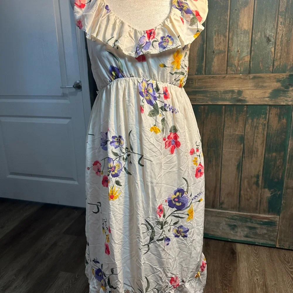 Old Navy Red and Blue Ruffled Waist maternity Sundress - Picture 3 of 10